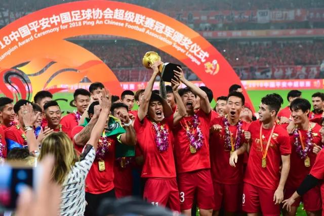 米切尔23分阿伦16+20 骑士力克魔术大比分2-0